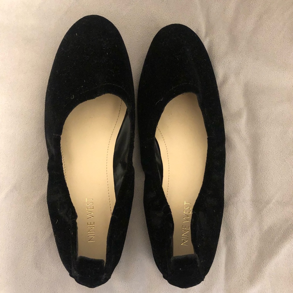 Nine west flats